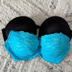 Set of 2 Victoria Secret Bras Size 32DD